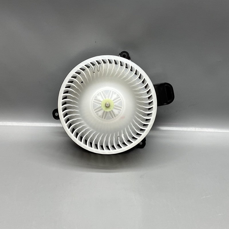 LR086148 LAND ROVER DISCOVERY FRONT HVAC BLOWER MOTOR 2017 2018 2019 2020 OEM LR086148