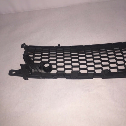 53113-53060 LEXUS IS250 IS350 LOWER BUMPER GRILLE 2014 2015 2016 OEM