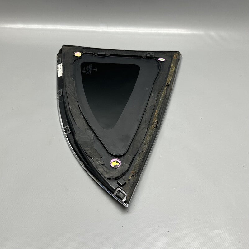 1034907 TESLA MODEL X QUARTER GLASS RIGHT REAR 2016 2017 2018 2019 2020 OEM 1034907