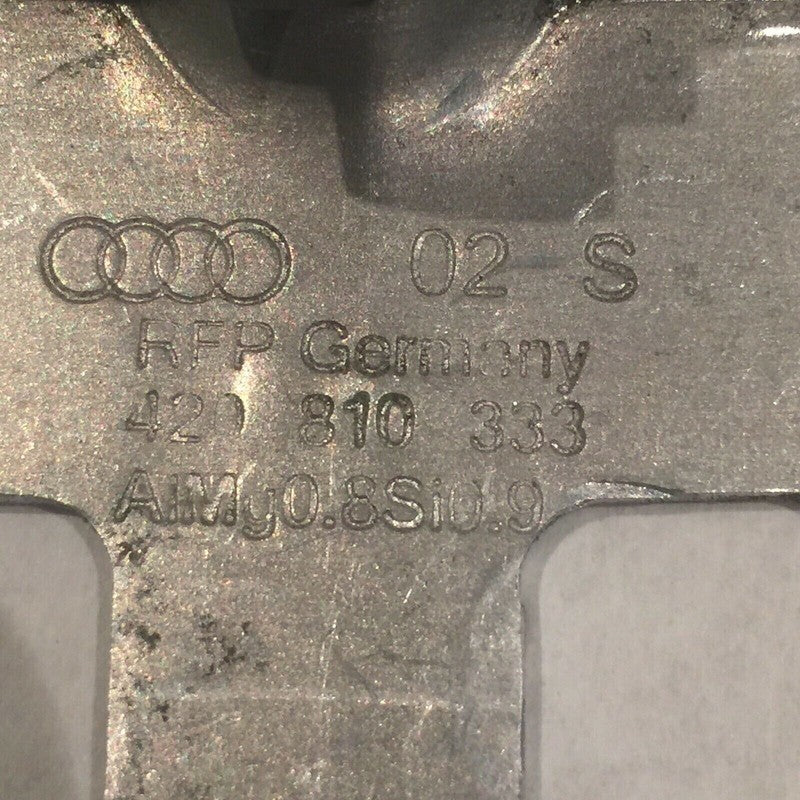 420810333 AUDI R8 QUARTER PANAL UPPER BRACKET 2008 2009 2010 2011 2012 OEM