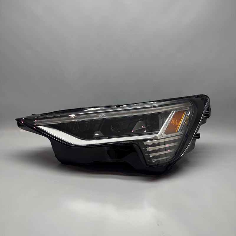 AUDI E-TRON HEADLIGHT LEFT DRIVER 2019 2020 2021 2022 2023 LED 4KE9410