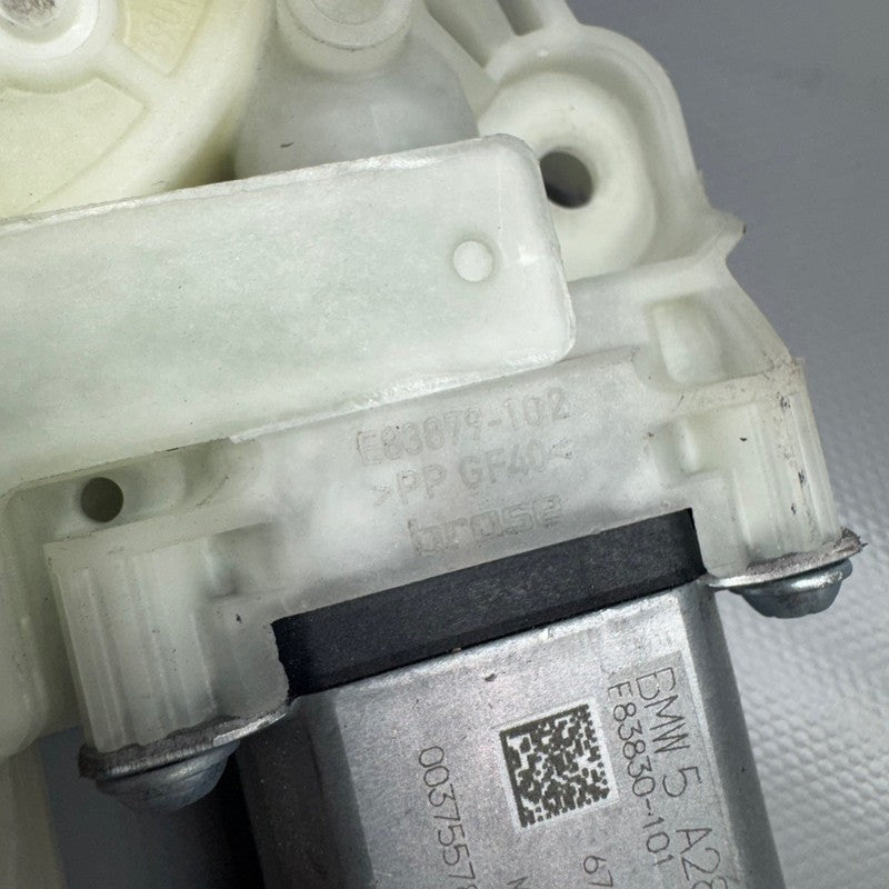 BMW I5 DOOR WINDOW MOTOR LEFT REAR 2024 2025 OEM 5A28AC4