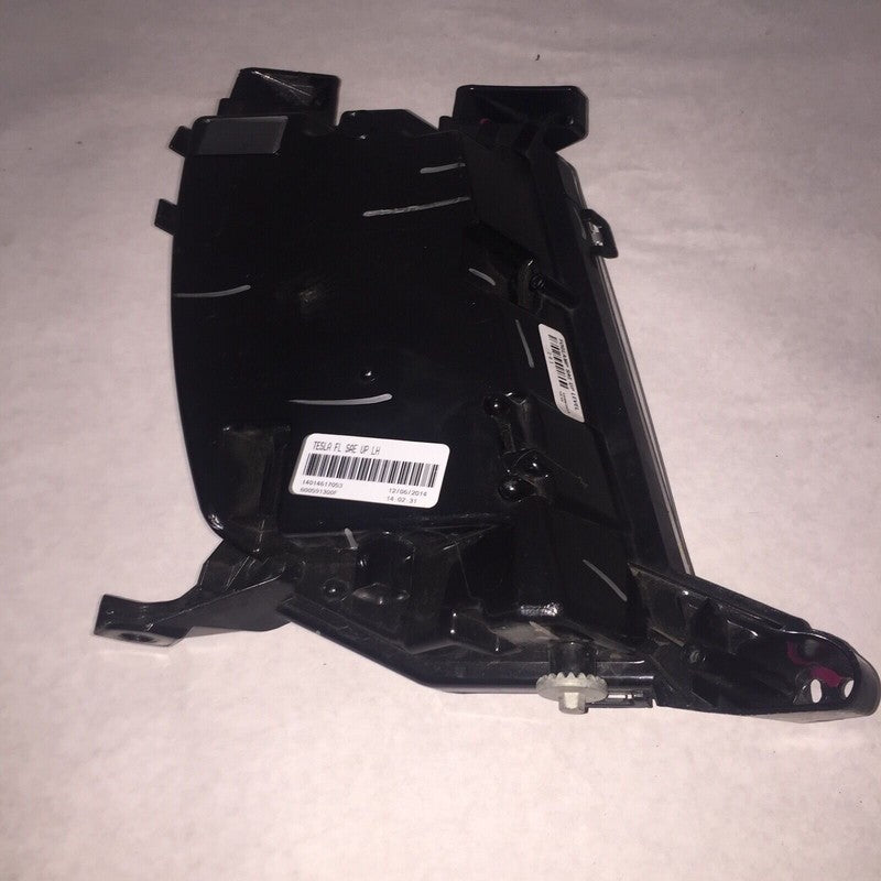 600591300F TESLA MODEL S LEFT SIDE FOG LIGHT 2012 2013 2014 2015 2016 OEM