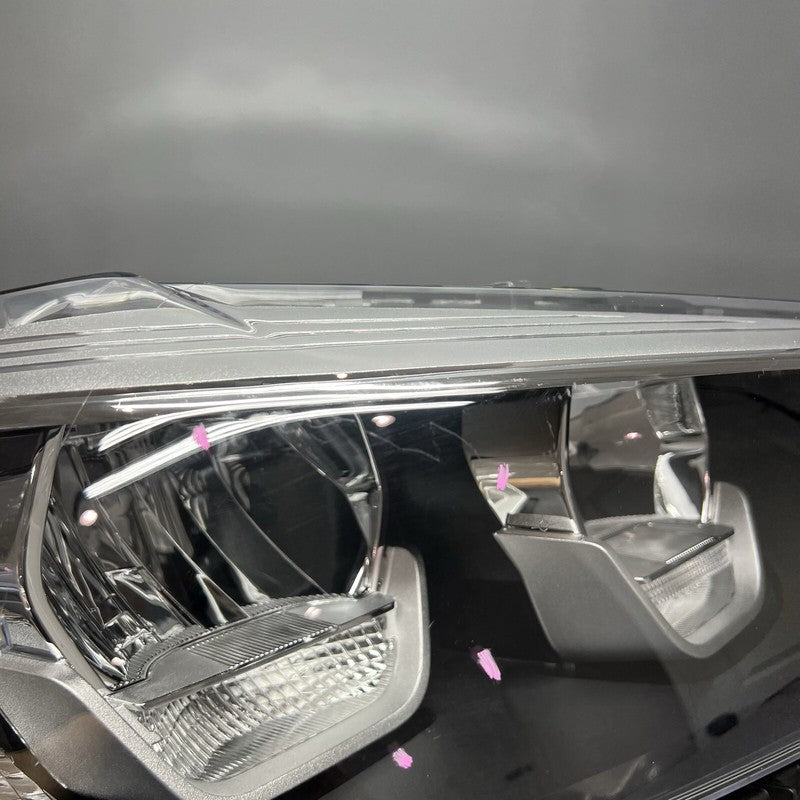 8739646-02 BMW X3 HEADLIGHT RIGHT PASSENGER X4 REFLECTOR LED 2018 2019 2020 2021 8739646