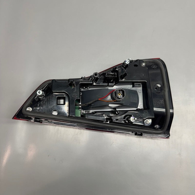 BMW X3 TAIL LIGHT INNER RIGHT PASSENGER NON LED 2018 2019 2020 2021 OE