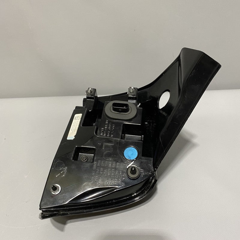 MODEL 3 TESLA MODEL 3 TAIL LIGHT LEFT DRIVER 2017 2018 2019 2020 OEM