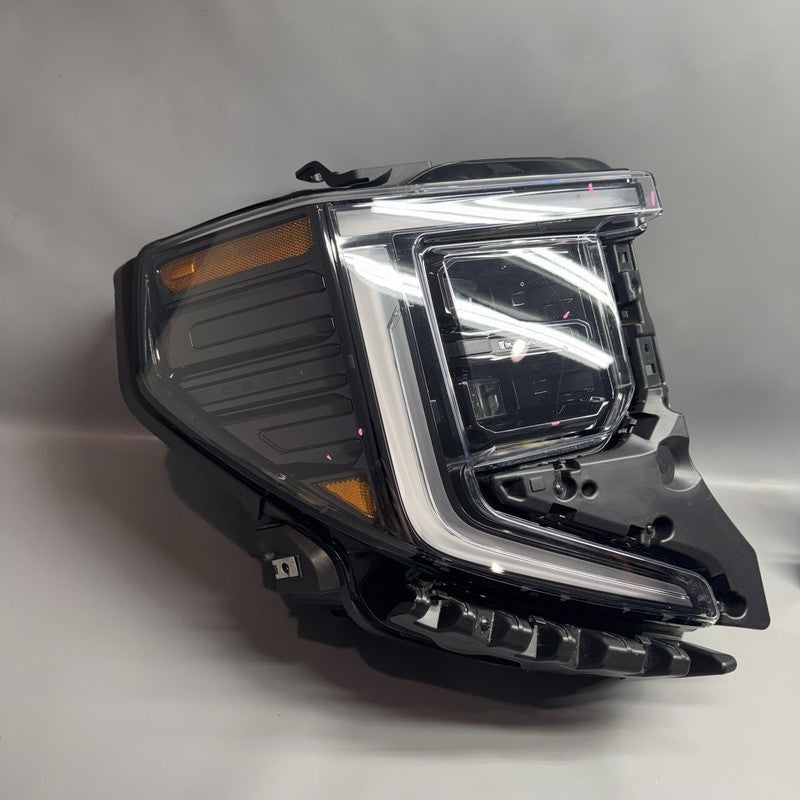 85721096 GMC 1500 AT4 HEADLIGHT RIGHT PASSENGER 2022 2023 2024 2025 BLACK OEM 85721096