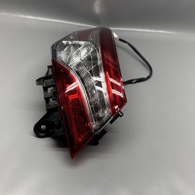 TOYOTA CAMRY TAIL LIGHT LEFT DRIVER 2018 2019 2020 OEM 