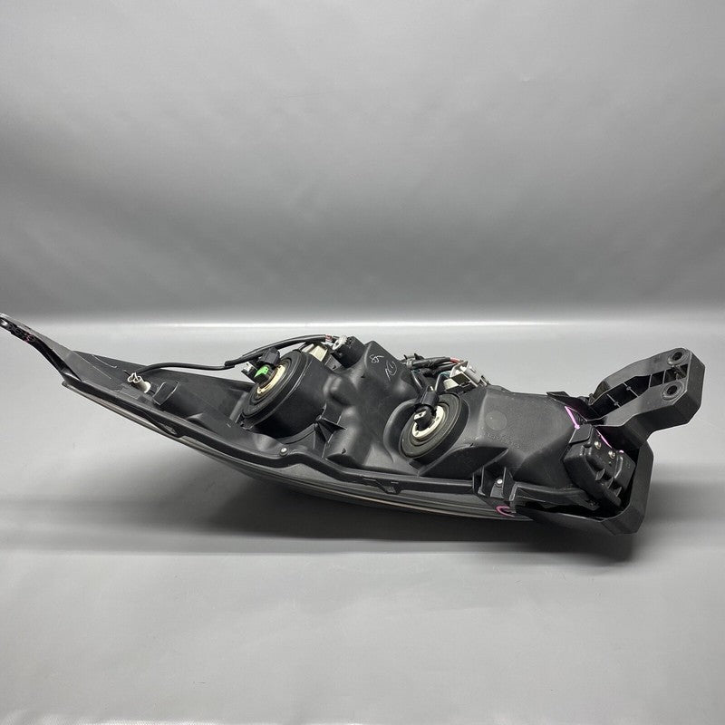SUBARU LEGACY OUTBACK HEADLIGHT RIGHT PASSENGER 2015 2016 2017 HALOGEN OEM