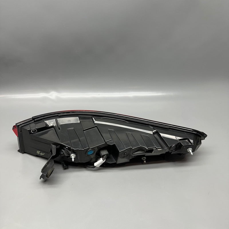 JEEP GRAND CHEROKEE TAIL LIGHT LEFT DRIVER 2021 2022 2023 2024 LED OEM