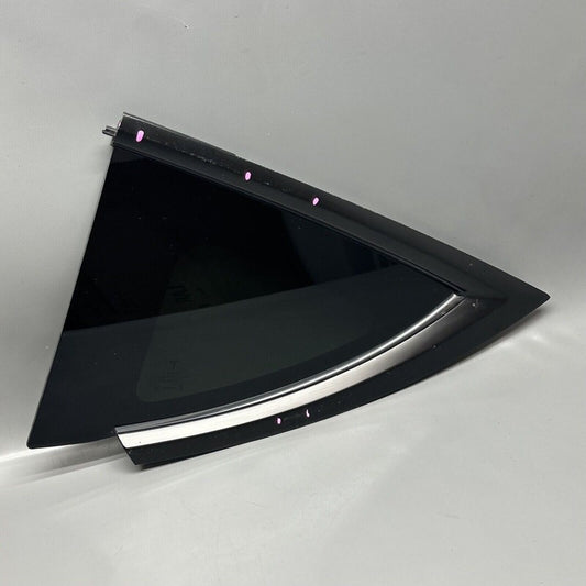 1495744-00 TESLA MODEL Y QUARTER GLASS LEFT DRIVER 2020 2021 2022 2023 OEM 1495744-00