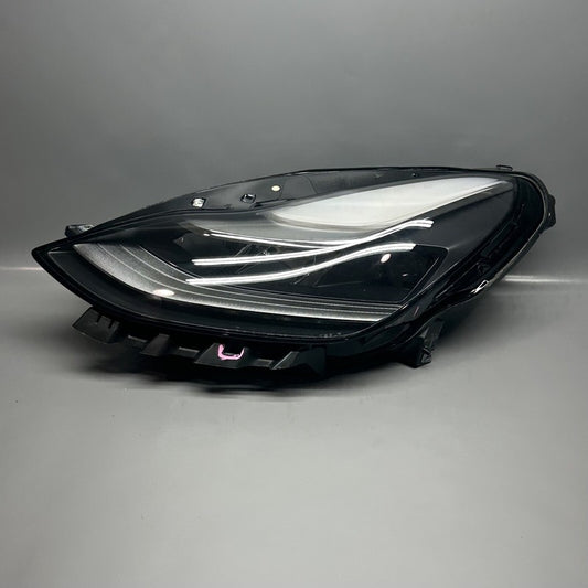 1514952-00-C TESLA MODEL 3 HEADLIGHT LEFT DRIVER 2021 2022 2023 OEM 1514952-00-C