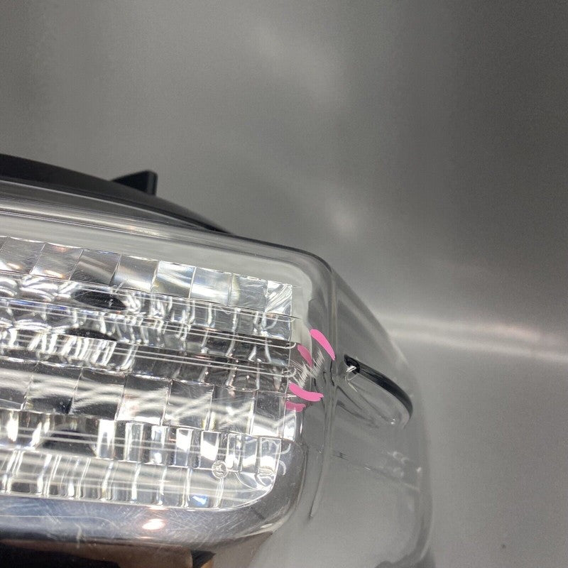 TOYOTA 4 RUNNER TAIL LIGHT RIGHT SIDE 2014 2015 2016 2017 2018 2019 2020 OEM 