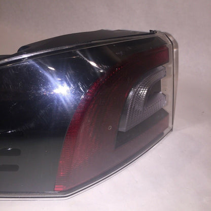 6005918-00-E TESLA MODEL S TAIL LIGHT LEFT DRIVER SIDE 6005918-00-E 2016 2017 2018 OEM