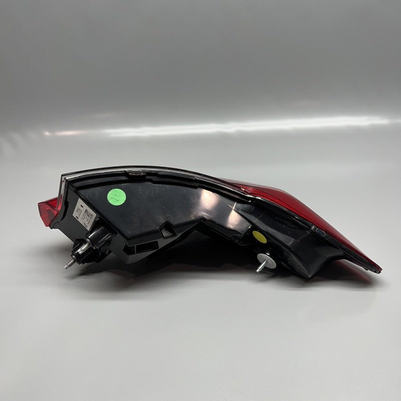 H3749508507 BMW 330 TAIL LIGHT LEFT DRIVER M340 LED 2019 2020 2021 OEM H3749508507