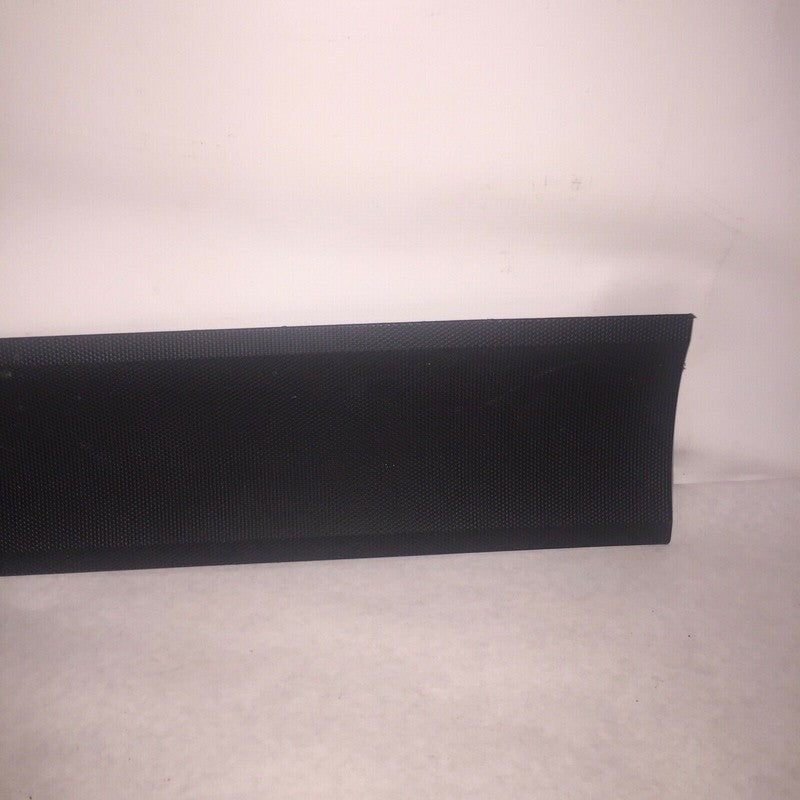 95B837889F PORSCHE MACAN LEFT FRONT DOOR MOULDING 2014 2015 2016 2017 2018 OEM