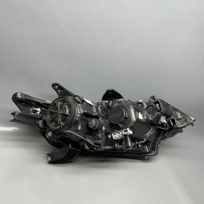 MITSUBISHI OUTLANDER HEADLIGHT LEFT DRIVER 2016 2017 2018 2019 2020 HALOGEN OEM 