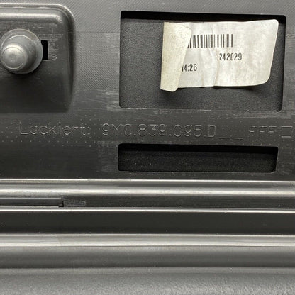 9Y0839095D PORSCHE CAYENNE REAR DOOR LEFT LOWER MOLDING 2017 2018 2019 2020 OEM