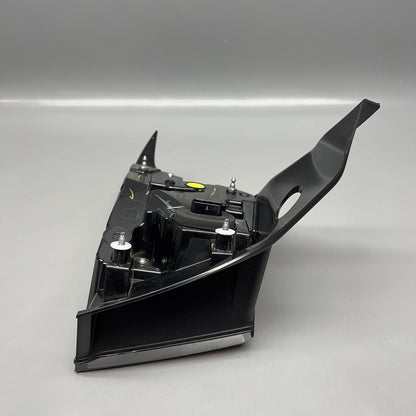 1502087-00-D TESLA MODEL Y TAIL LIGHT RIGHT PASSENGER 2020 2021 2022 2023 LED 4 PIN OEM