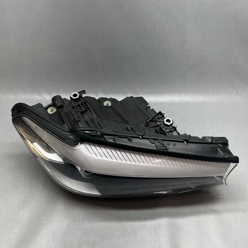 BMW 540 HEADLIGHT RIGHT PASSENGER 550 2018 2019 2020 OEM 8499120