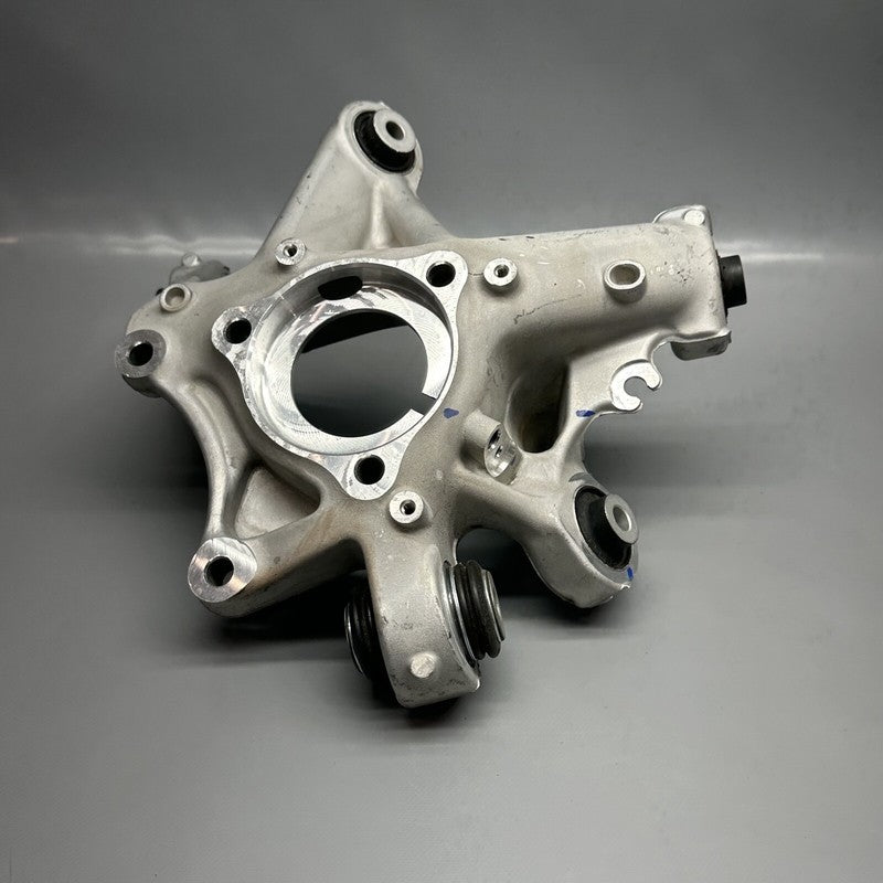 1044411-00-G TESLA MODEL 3 KNUCKLE LEFT REAR 2017 2018 2019 2020 2021 2022 OEM 1044411-00-G