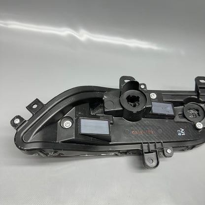 TOYOTA VENZA TAIL LIGHT RIGHT BUMPER RIGHT PASSENGER 2021 2022 2023 OE