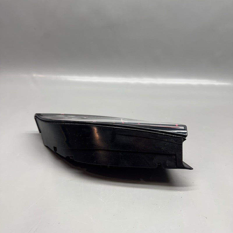 TESLA MODEL 3 Y TAIL LIGHT INNER LEFT DRIVER 2018 2019 2020 2021 2022 
