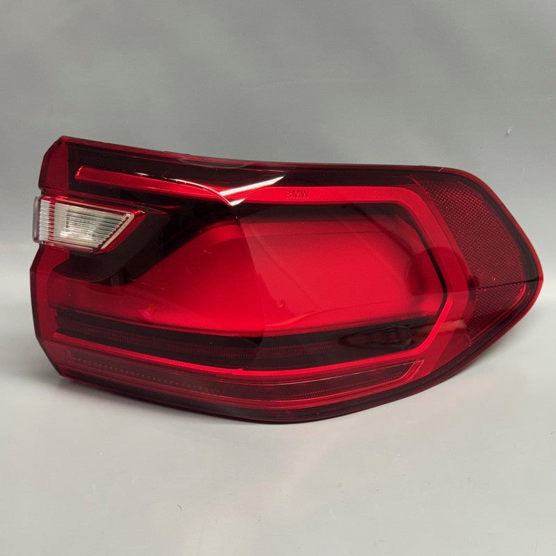 BMW X7 TAIL LIGHT RIGHT PASSENGER 2019 2020 2021 2022 OEM H45A164A605