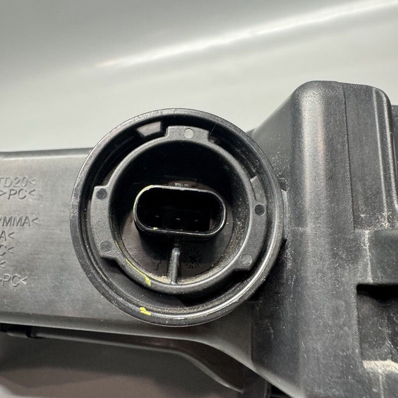 TESLA MODEL 3 FOG LIGHT RIGHT SIDE 1077392-00-F 2017 2018 2019 2020 OE
