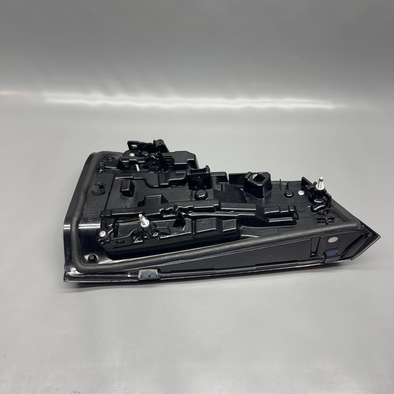 BMW X3 TAIL LIGHT INNER LEFT DRIVER 2022 2023 LED OEM 3946305509