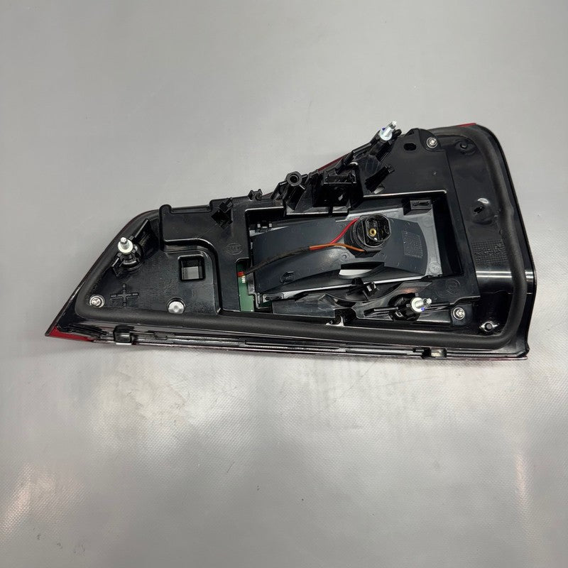 BMW X3 TAIL LIGHT INNER RIGHT PASSENGER NON LED 2018 2019 2020 2021 OE