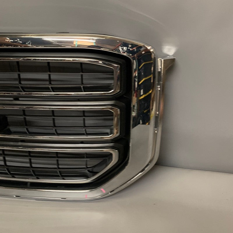 84119634 GMC YUKON GRILLE 2015 2016 2017 2018 2019 CHROME OEM 84119634