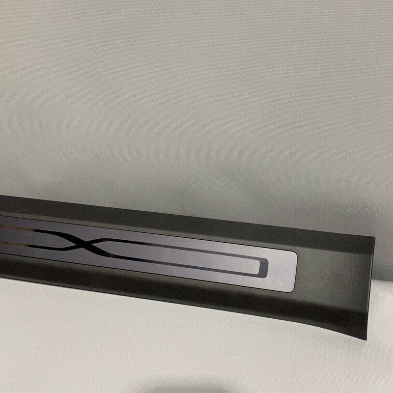 HK83-21065-A
HK83-21065-A TESLA MODEL X FRONT LEFT DRIVER DOOR SILL 1035985-00-G 2016 2017 2018 2019 OEM