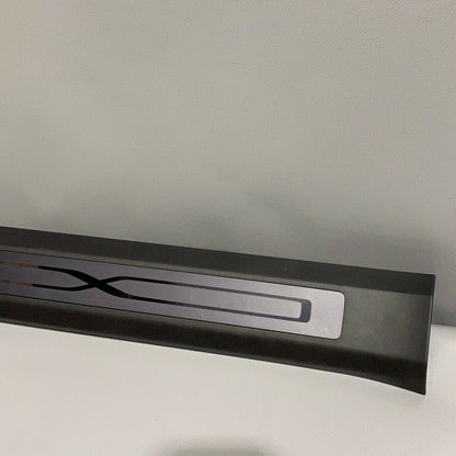 HK83-21065-A
HK83-21065-A TESLA MODEL X FRONT LEFT DRIVER DOOR SILL 1035985-00-G 2016 2017 2018 2019 OEM