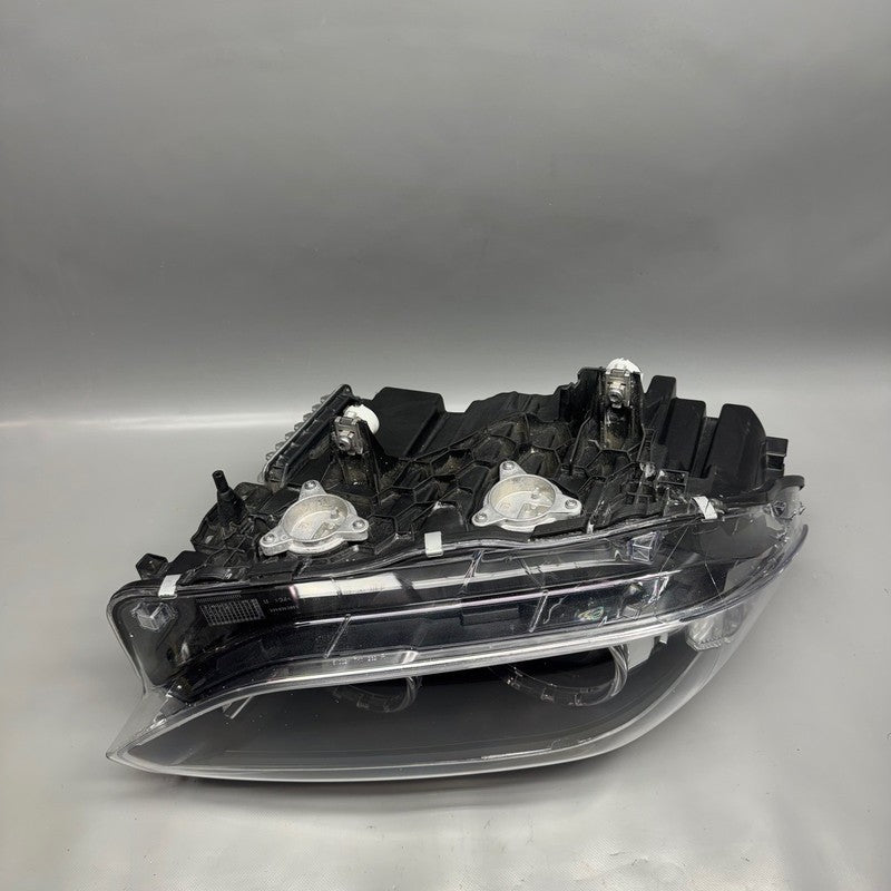 BMW X3 X4  HEADLIGHT RIGHT PASSENGER 2018 2019 2020 2021 LED OEM 87396