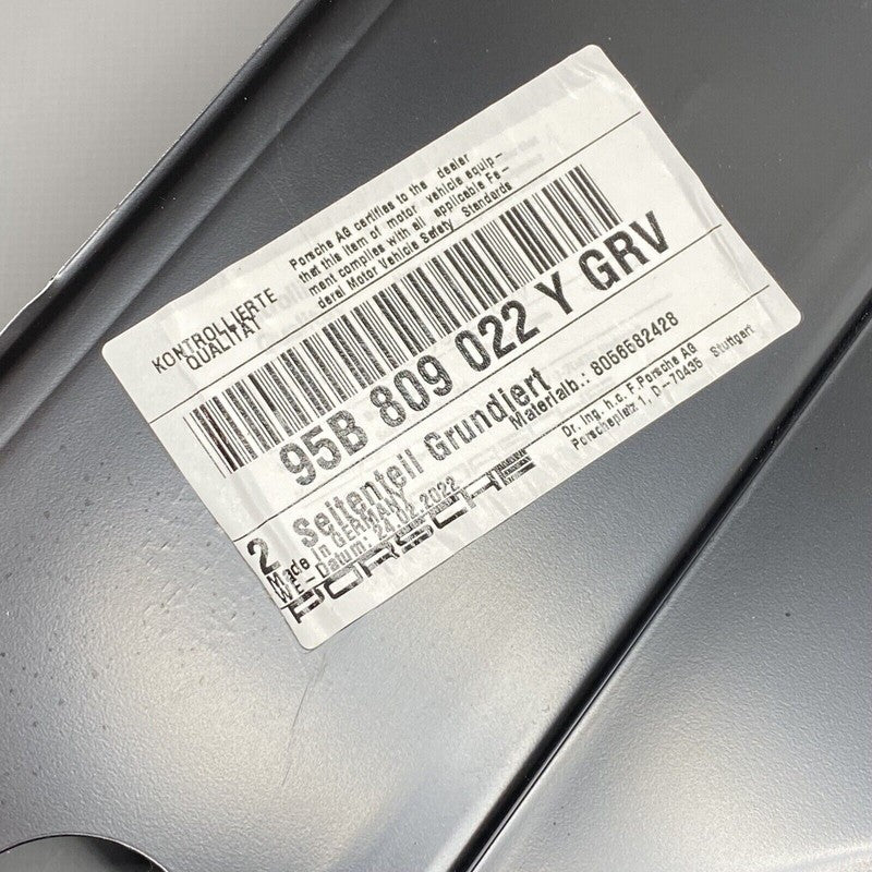 95B809022 PORSCHE MACAN PILLAR RIGHT CENTER 95B809022 2017 2018 2019 2020 2021 OEM