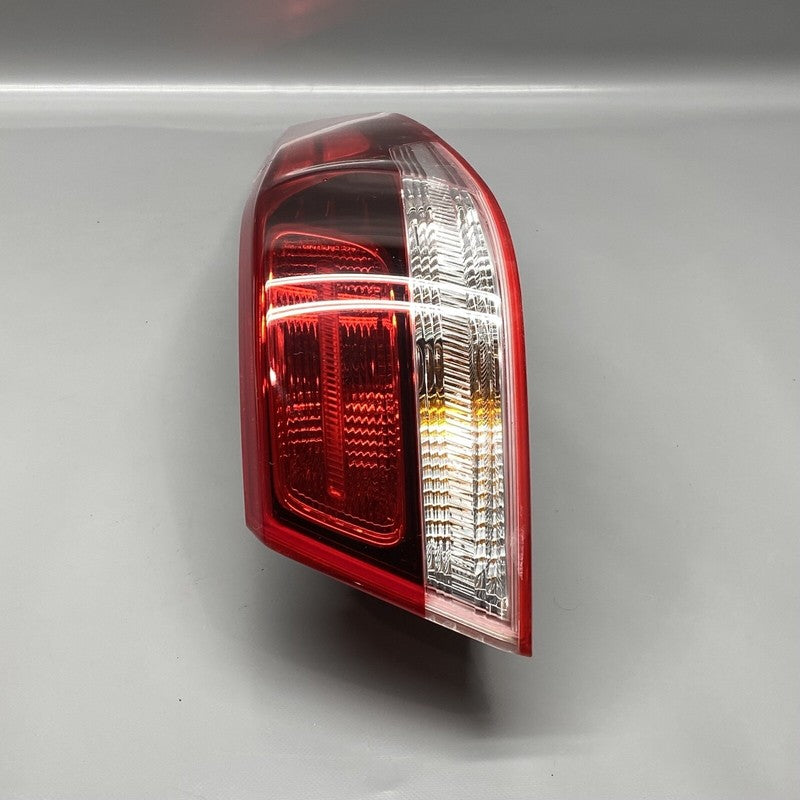 92402-D5000 KIA OPTIMA TAIL LIGHT RIGHT PASSENGER 92402-D5000 2016 2017 2018 2019 2020 OEM 