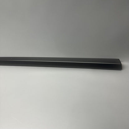 1495711-00-D TESLA MODEL Y DOOR WINDOW MOLDING RIGHT FRONT 2020 2021 22 2023 OEM 1495711-00-D