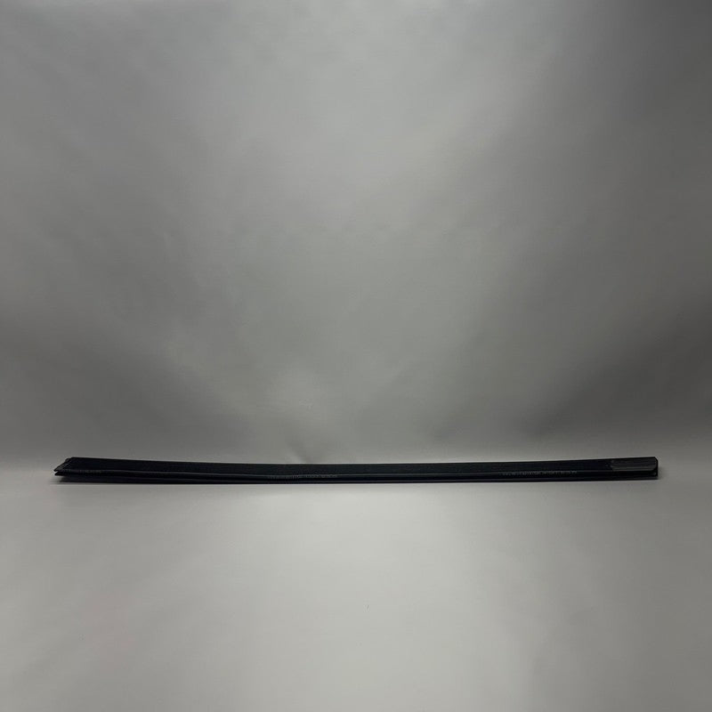 TESLA MODEL Y DOOR WINDOW MOLDING RIGHT FRONT 2020 2021 2022 2023 2024