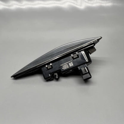 1125106-77-E TESLA MODEL 3 FENDER CAMERA MARKER LEFT 2018 2019 2020 2021 1125106-77-E