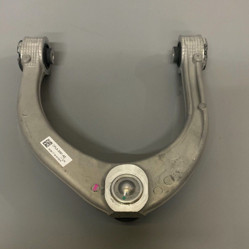 CPLA-3091-AE / LR034214 RANGE ROVER  HSE L405 CONTROL ARM UPPER LEFT FRONT 2013 2014 2015 2016 2017 OEM