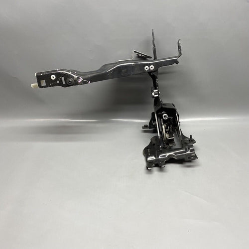 750 BMW 750 RADIATOR SUPPORT HEADLIGHT BRACKET RIGHT 2016 2017 2018 2019 OEM