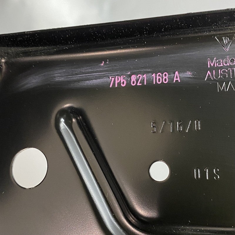 7P5821168A PORSCHE CAYENNE FENDER RIGHT PASSENGER 2010 2011 2012 2013 2014 OEM 7P5821168A