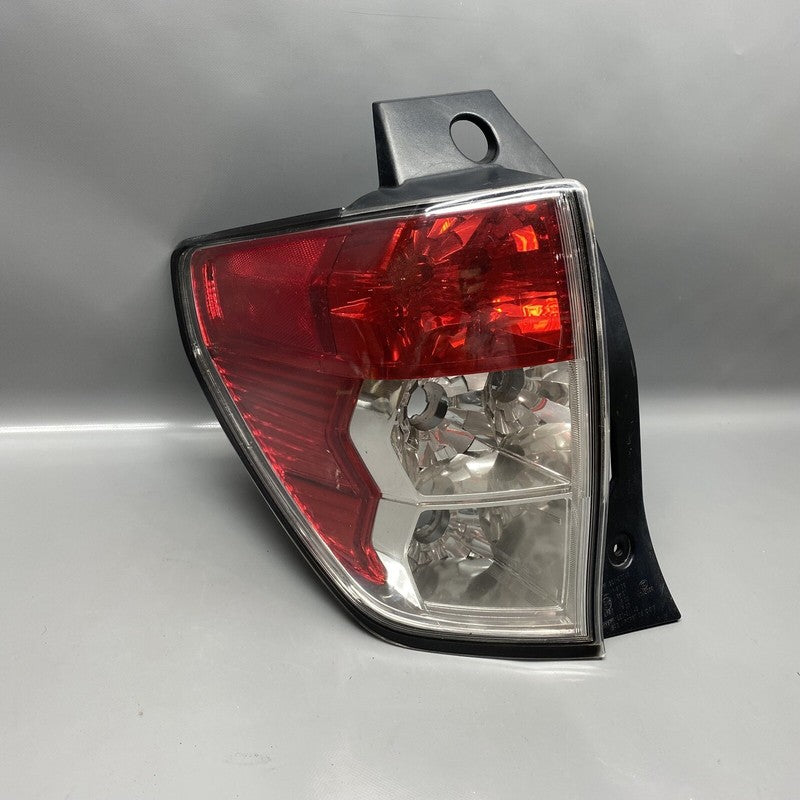 SUBARU FORESTER TAIL LIGHT LEFT DRIVER 2009 2010 2011 2012 2013 OEM