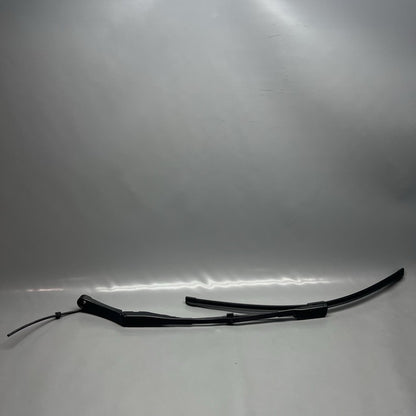 1658941-00-A TESLA MODEL Y WINDSHIELD WIPER BLADE LEFT 2020 2021 2022 2023 2024 1658941-00-A