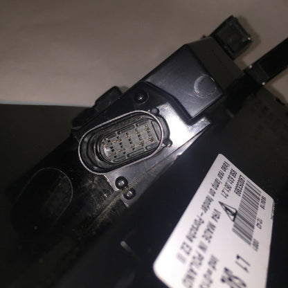 95863106121 PORSCHE CAYENNE S TAIL LIGHT LEFT DRIVER SIDE 2015 2016 2017 LED OEM