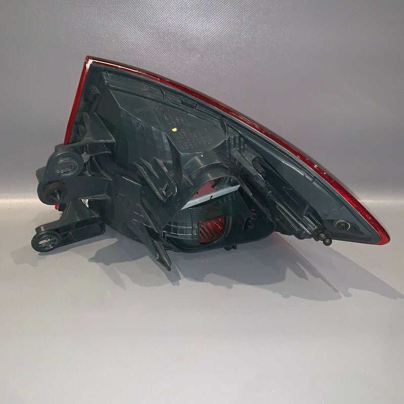 7372785-01 BMW 328i 335i TAIL LIGHT LEFT DRIVER 4-DOOR SEDAN 2012 2013 2014 OEM