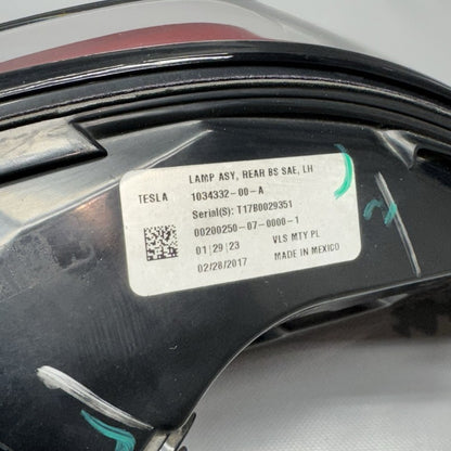 1034332-00-A TESLA MODEL X TAIL LIGHT LEFT DRIVER 2016 2017 2018 2019 2020 OEM 1034332-00-A