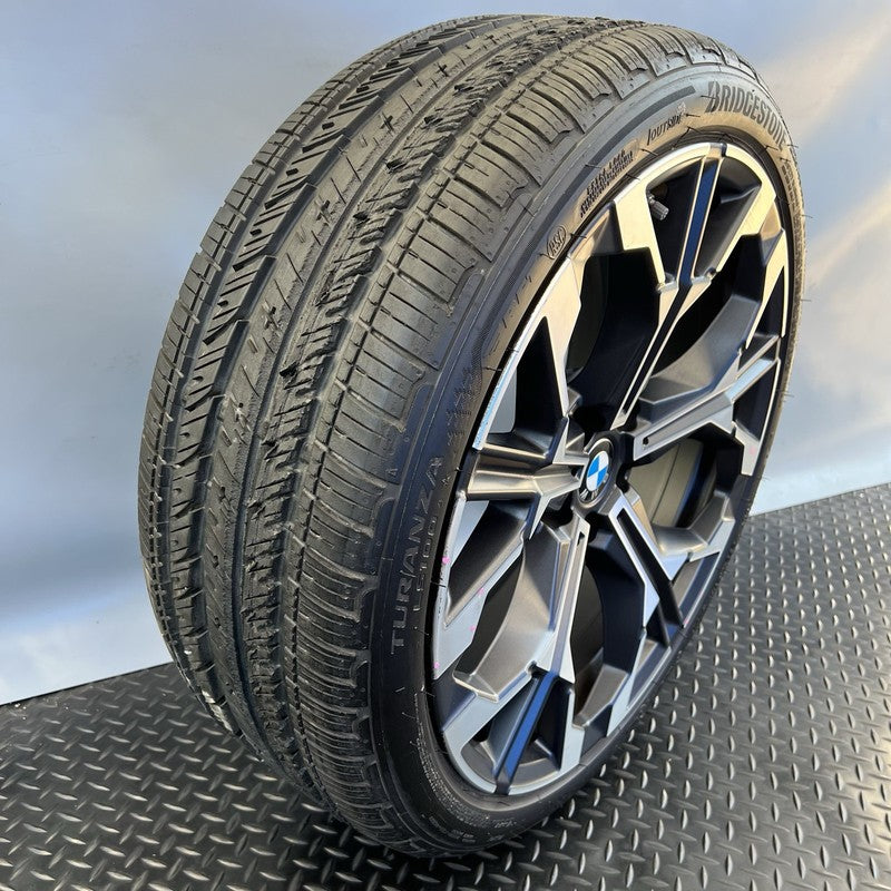 5A64AF0 BMW 340i M340 WHEEL RIM 19 INCH 2024 2025 OEM 5A64AF0