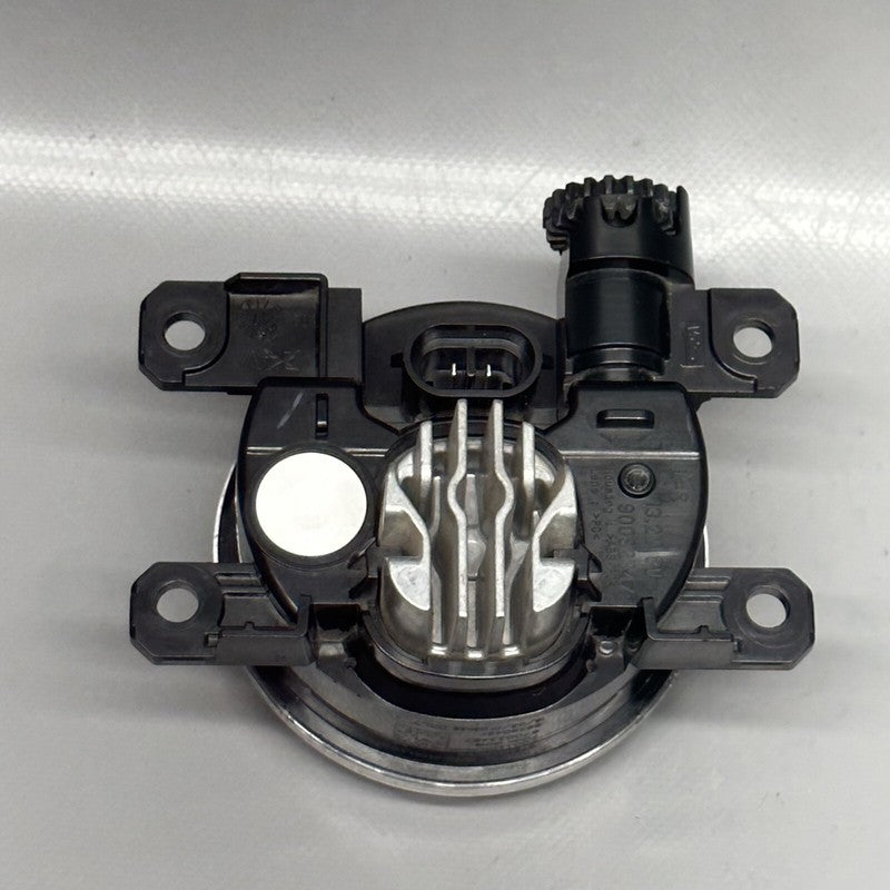 670033497 MASERATI LEVANTE FOG LIGHT LEFT RIGHT 2017 2018 2019 2020 OEM 670033497